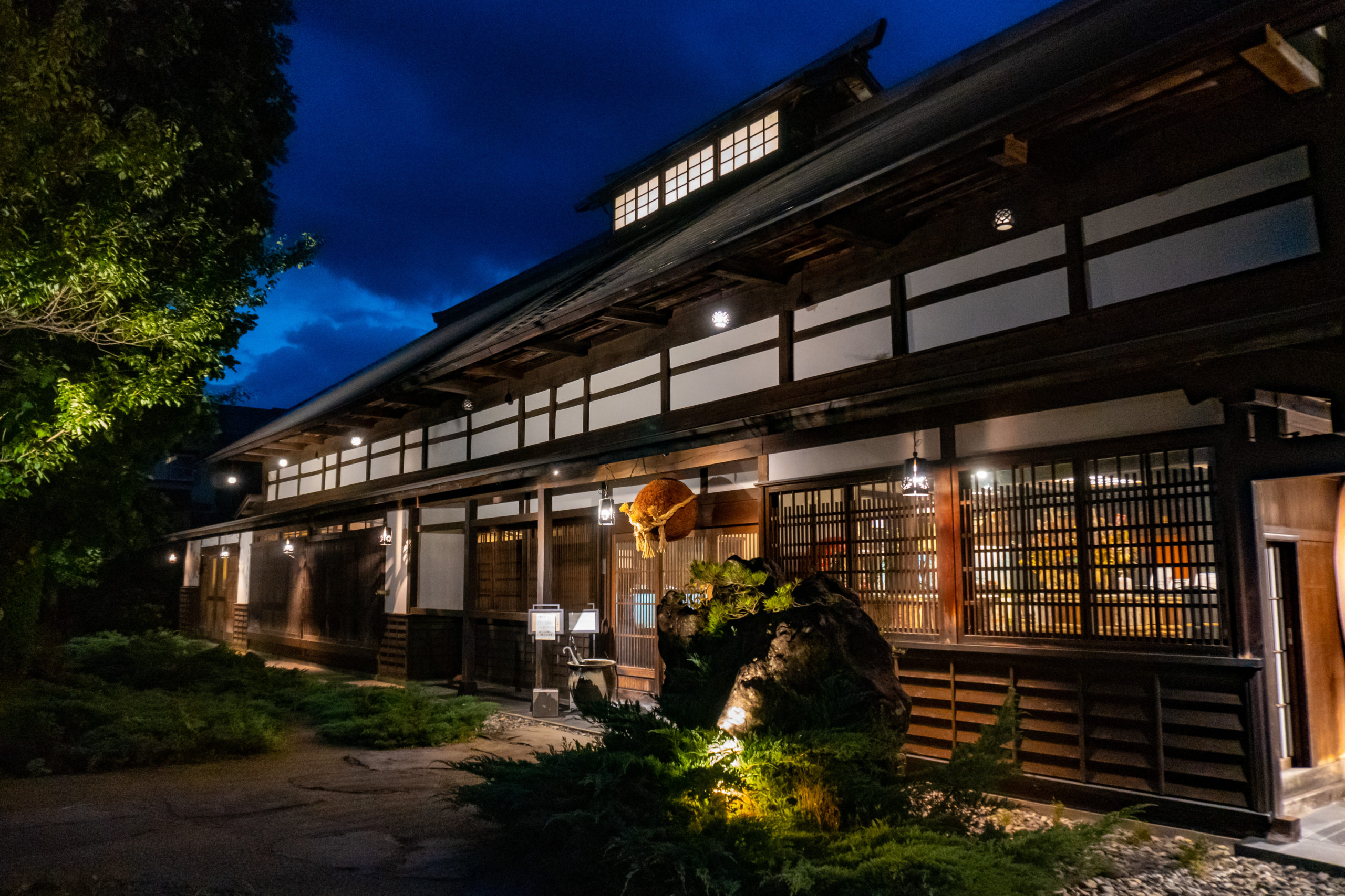 Hakuba Iwatake Summer - Shouya Maruhachi at Night (1 of 1)