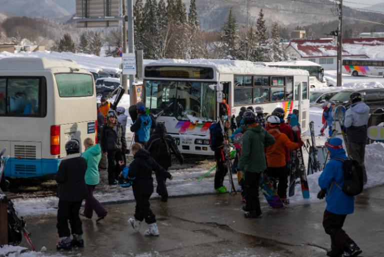 Hakuba Valley Shuttle Bus - Feature Image